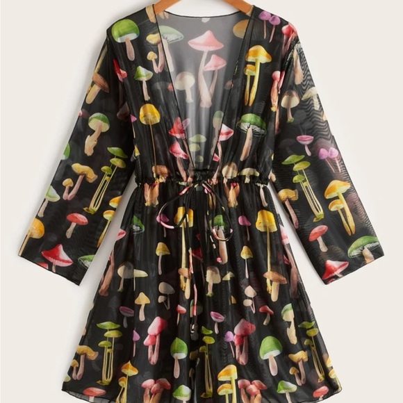 Rave Mushroom Print Swim cover up tie front & reversible bucket hat - Picture 5 of 9